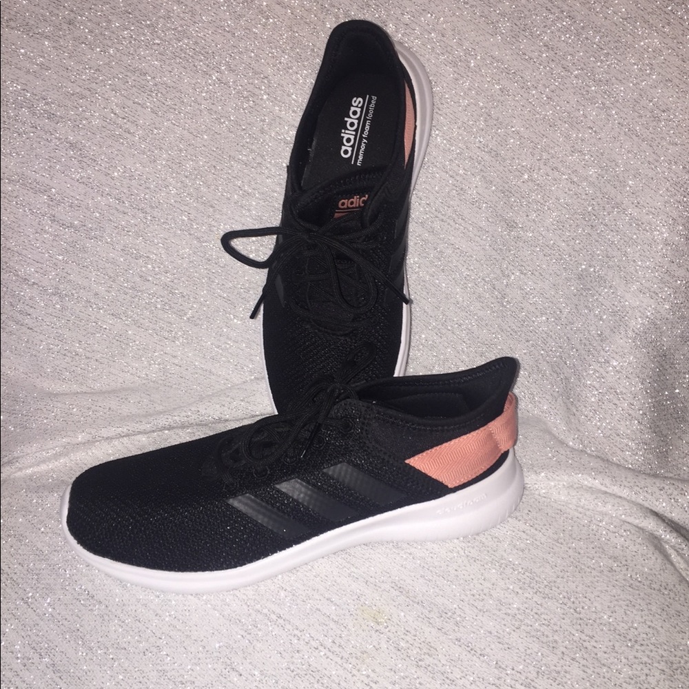 ❤️ Adidas QTFlex Cloudfoam
